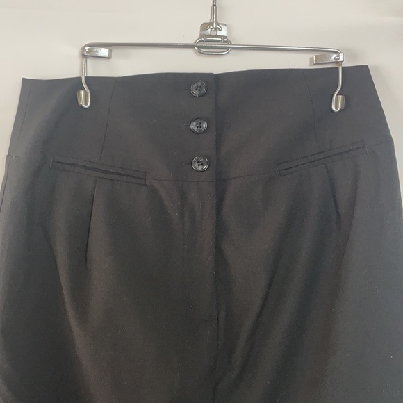H&M Women’s 3 Button Knee Length Skirt Size 6 - Picture 2 of 8